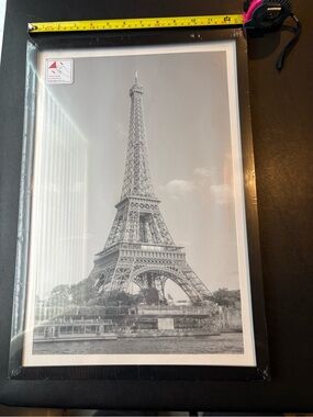 Framed Eiffel Tower Black & White Wall Art
